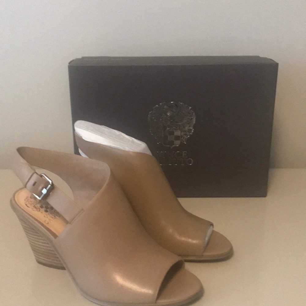 Vince Camuto soft leather taupe booties
